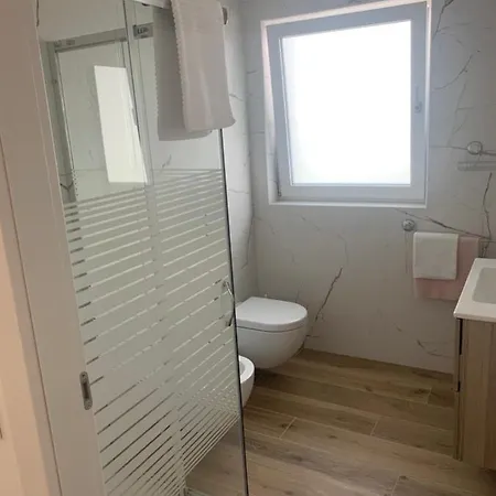 Ca De L'ora Apartment *