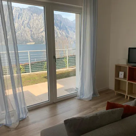 Ca De L'ora Apartment *